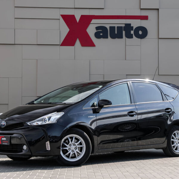 Toyota Prius +
