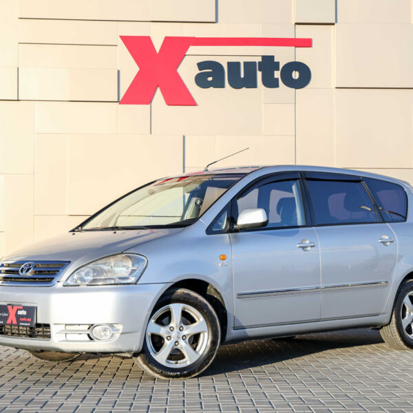 Toyota Avensis Verso